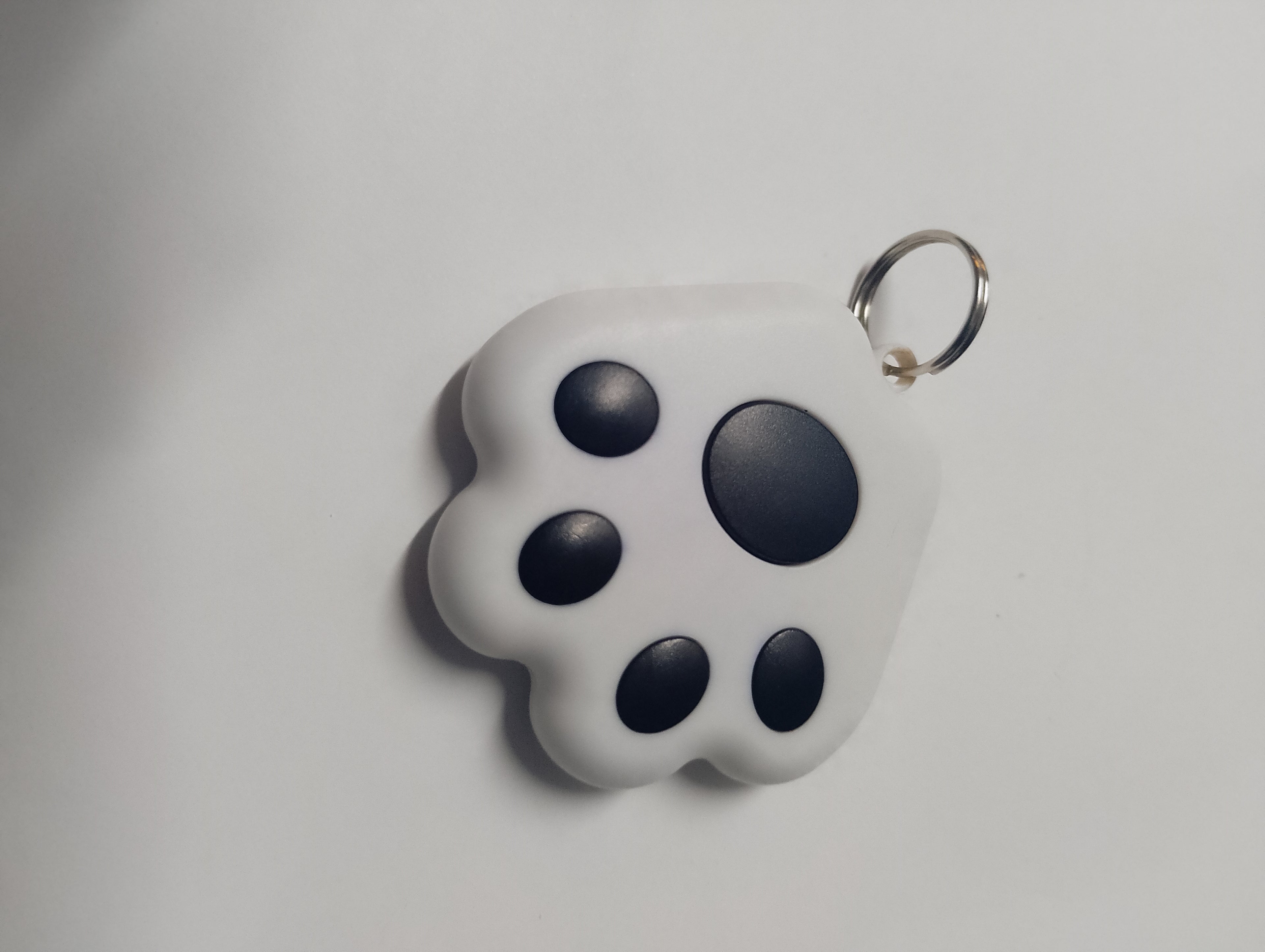 Paw-Shaped Bluetooth Pet Tracking Tag